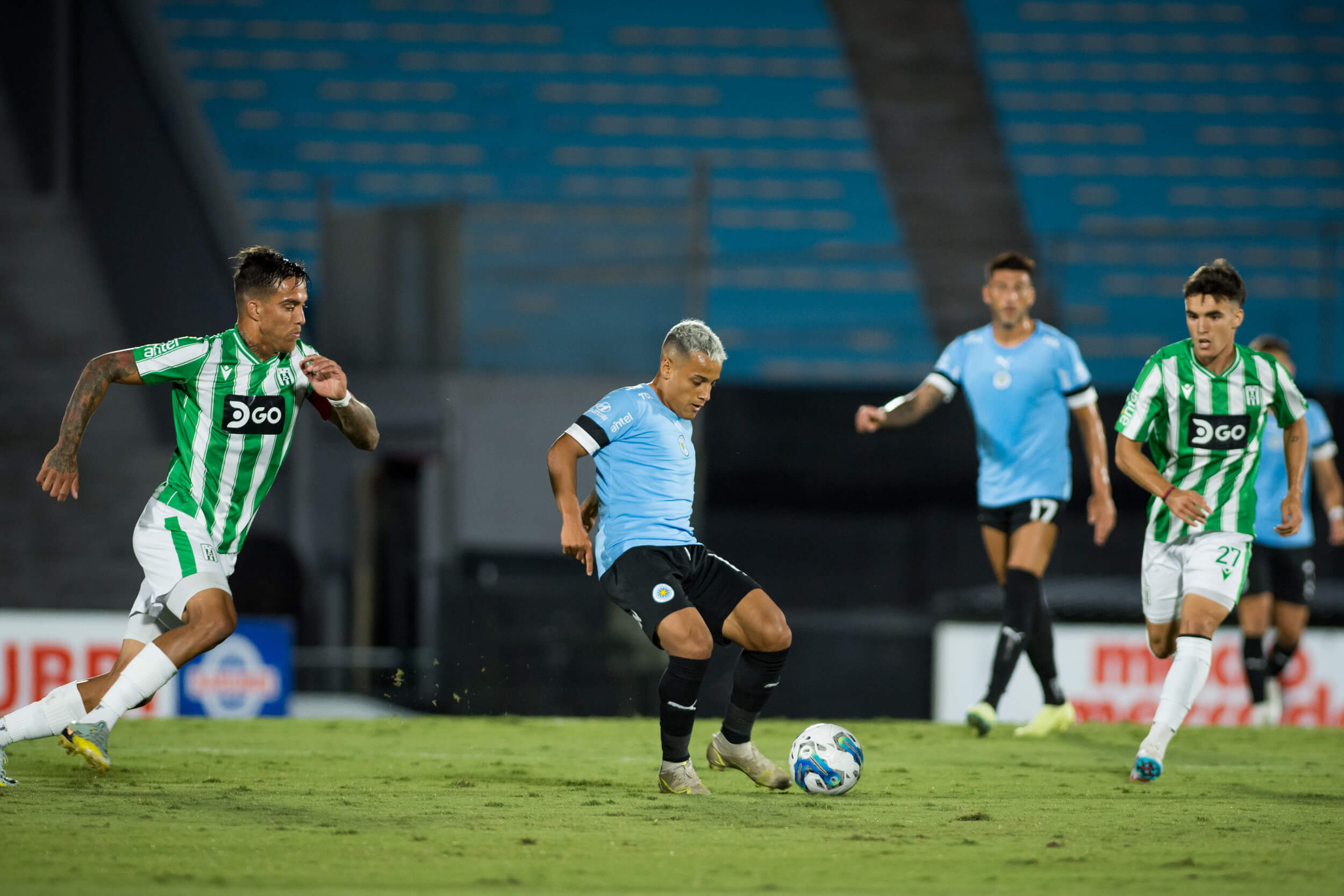 No se pudo ante Racing • Montevideo City Torque